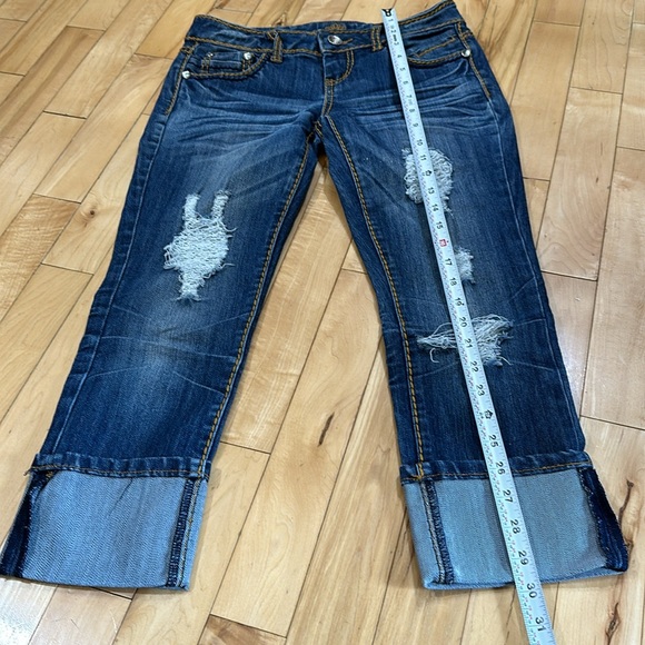 Almost Famous Distressed Crop Jeans - Picture 6 of 9